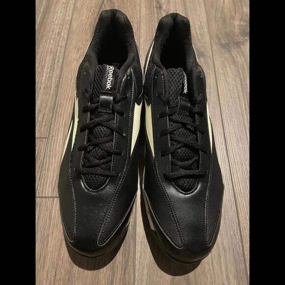 Reebok Zigtech Baseball cleats Size 13.5